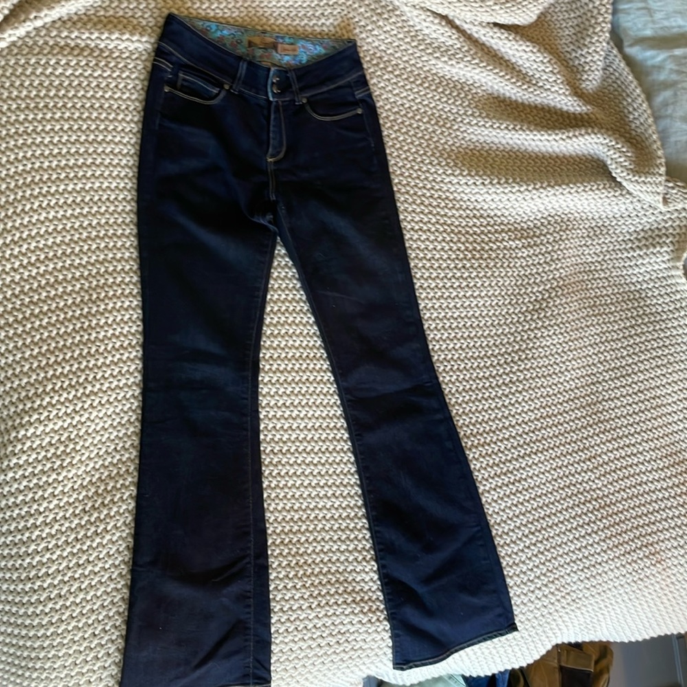 Paige Hidden Hills Bootcut jean